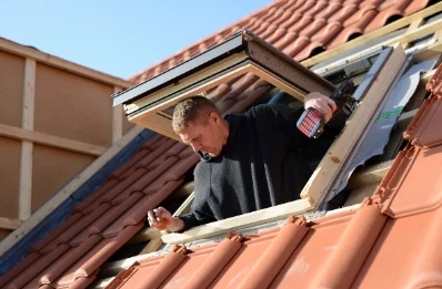 Pose de fenêtres de toit Velux à Vieillevie